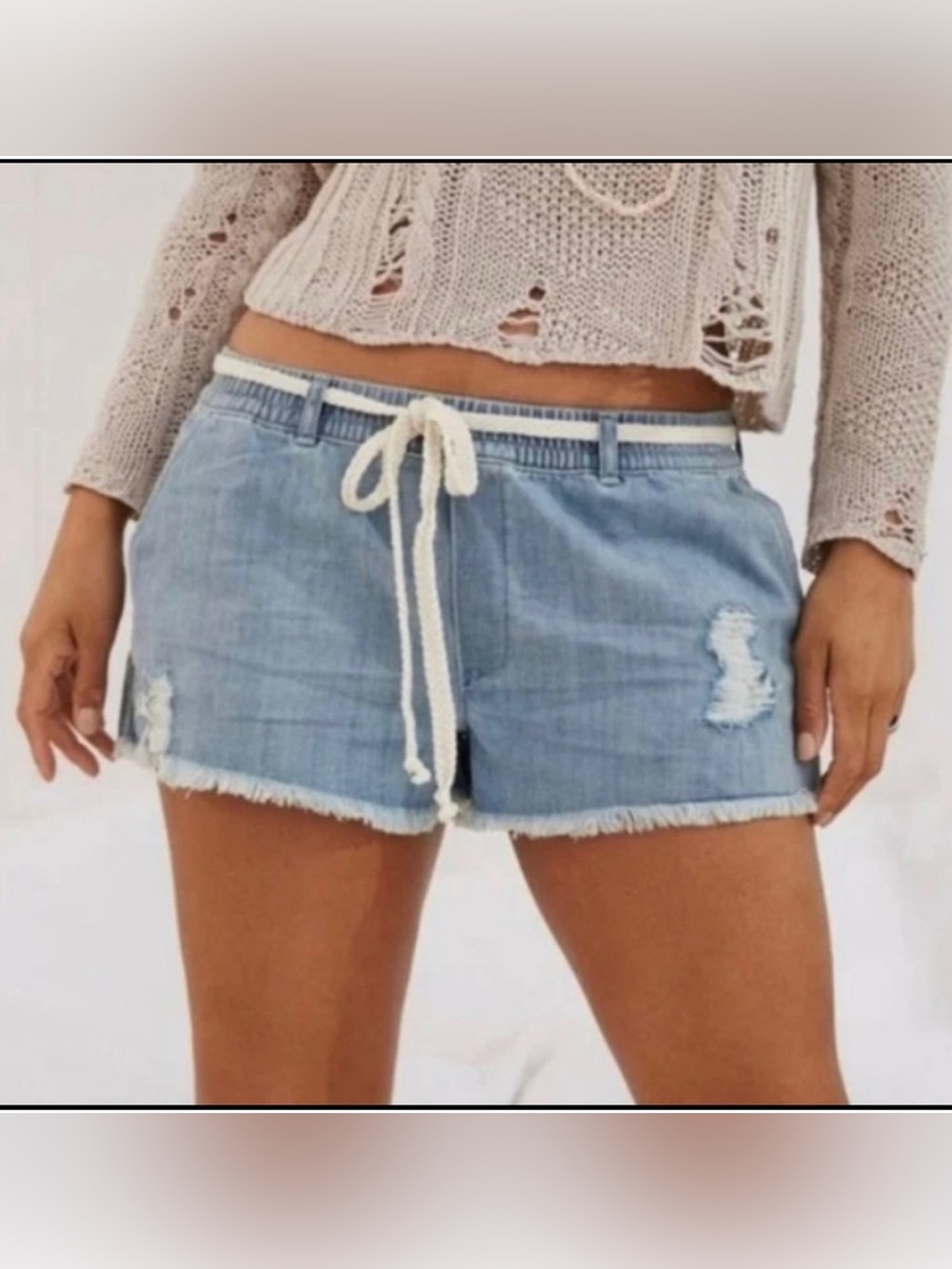 aerie Woman’s Light Blue Pull On Distressed Raw Hem Denim Drawstring NO BELT Lg